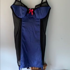 Victoria’s Secret, size 34B, satin